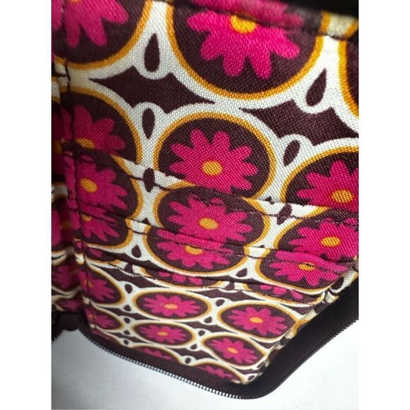 Vera Bradley Wallet Wrislet Pink Burgundy Quilted - Picture 6 of 9